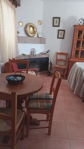 2 soveværelse Byhus til salg i Benaocaz - € 90.000 (Ref: 10016339)