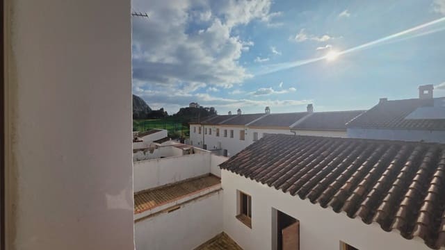 3 soveværelse Byhus til salg i Benaocaz - € 118.000 (Ref: 10016340)