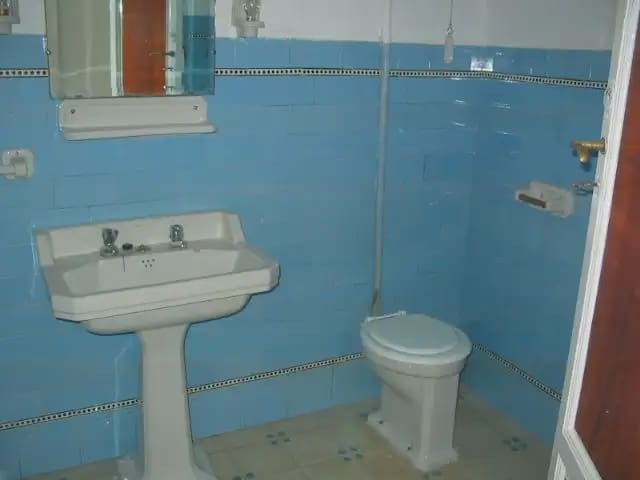 7 slaapkamer Huis te koop in Ubrique - € 82.000 (Ref: 10016345)