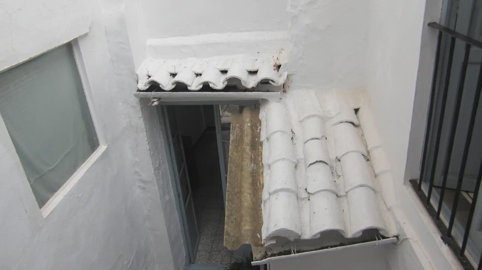 2 slaapkamer Huis te koop in Ubrique - € 30.000 (Ref: 10016347)