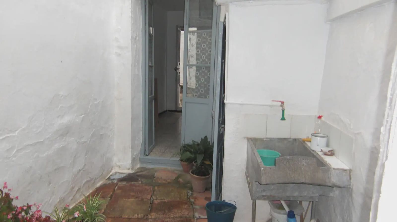 2 slaapkamer Huis te koop in Ubrique - € 30.000 (Ref: 10016347)