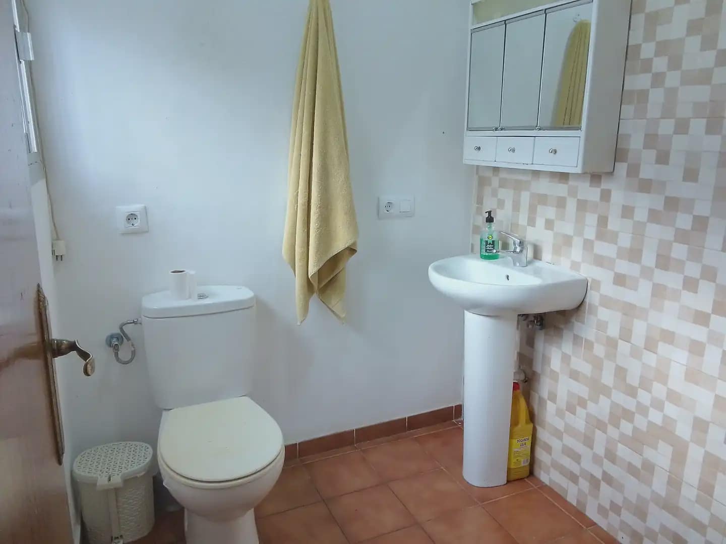 2 sypialnia Finka/Dom wiejski na sprzedaż w Benaocaz z garażem - 135 000 € (Ref: 10016351)