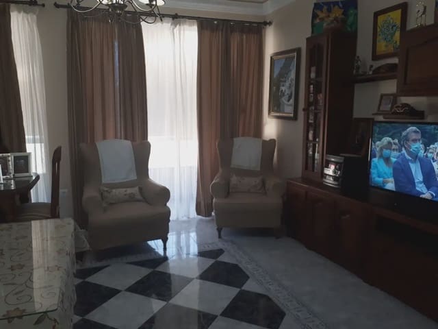 4 chambre Appartement à vendre à Ubrique - 135 000 € (Ref: 10016355)