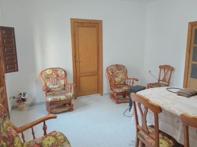 4 soveværelse Villa til salg i El Bosque med garage - € 165.000 (Ref: 10016357)