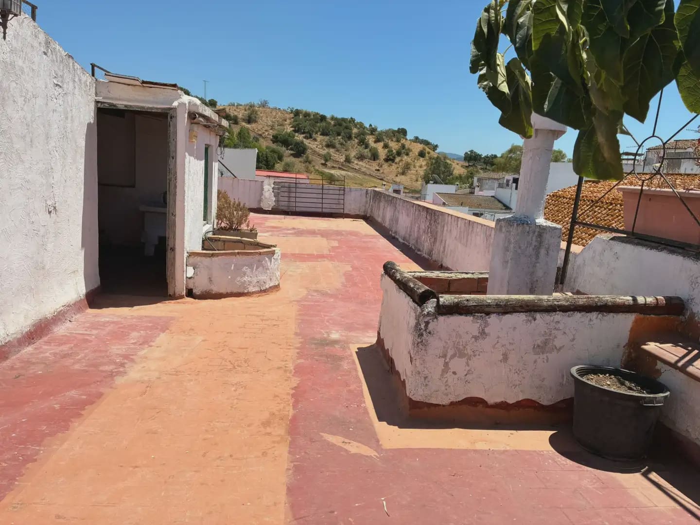 3 slaapkamer Huis te koop in Algar - € 98.000 (Ref: 10016358)