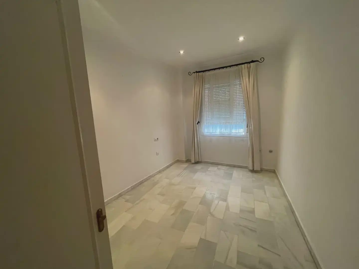 3 soveværelse Lejlighed til salg i Ubrique - € 198.000 (Ref: 10016359)