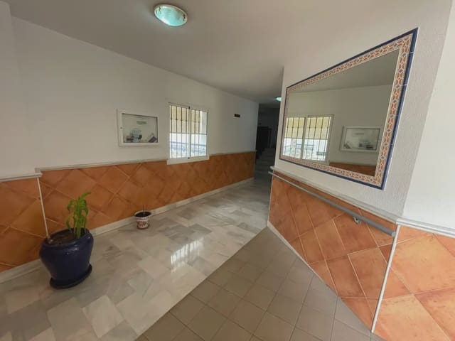 3 soveværelse Lejlighed til salg i Ubrique - € 198.000 (Ref: 10016359)