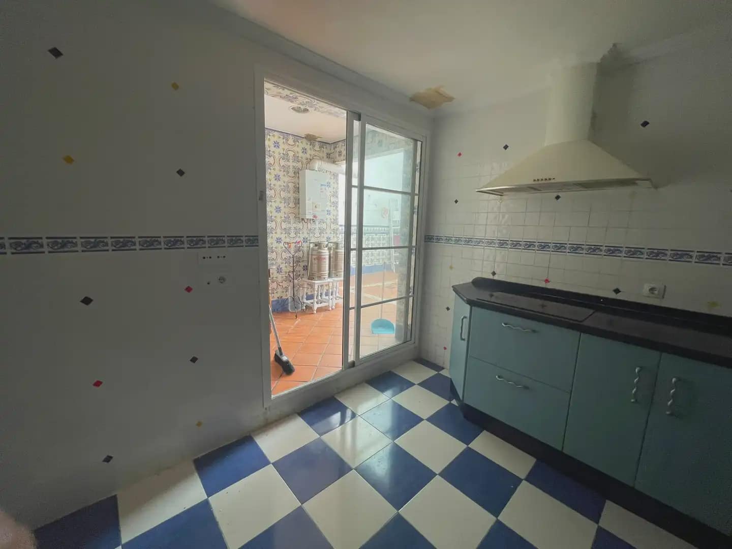 3 soveværelse Lejlighed til salg i Ubrique - € 198.000 (Ref: 10016359)