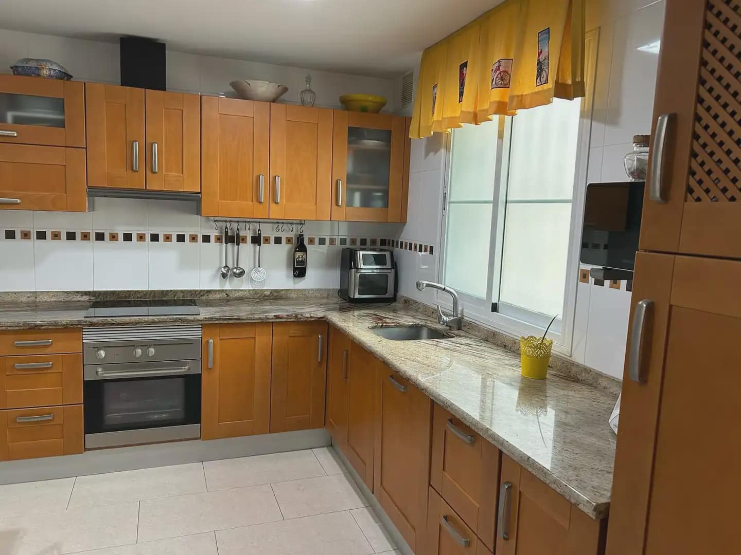 4 chambre Villa/Maison Semi-Mitoyenne à vendre à Ubrique - 258 000 € (Ref: 10016365)