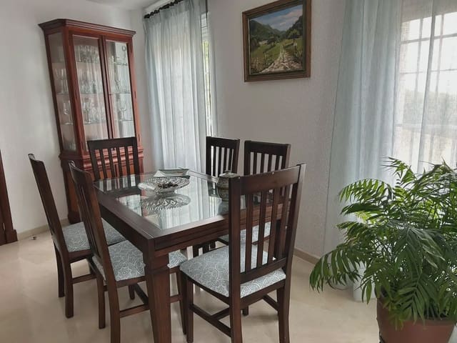 4 chambre Villa/Maison Semi-Mitoyenne à vendre à Ubrique - 258 000 € (Ref: 10016365)