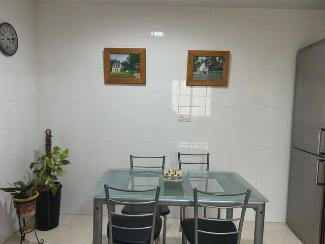 4 chambre Villa/Maison Semi-Mitoyenne à vendre à Ubrique - 258 000 € (Ref: 10016365)