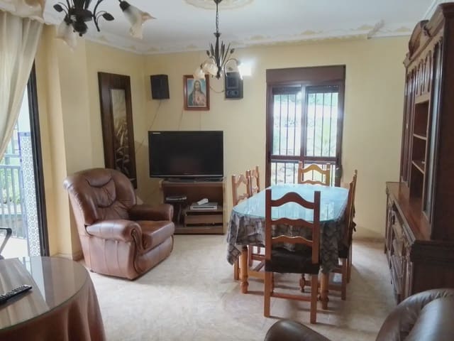 3 chambre Appartement à vendre à Ubrique - 93 000 € (Ref: 10016367)