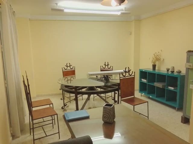 Commerciale in vendita in Ubrique - 1.200.000 € (Rif: 10016372)
