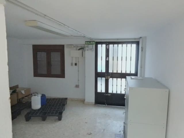 Commerciale in vendita in Ubrique - 1.200.000 € (Rif: 10016372)