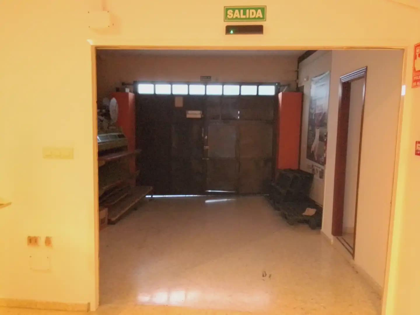 Commercial for sale in Ubrique - € 1,200,000 (Ref: 10016372)