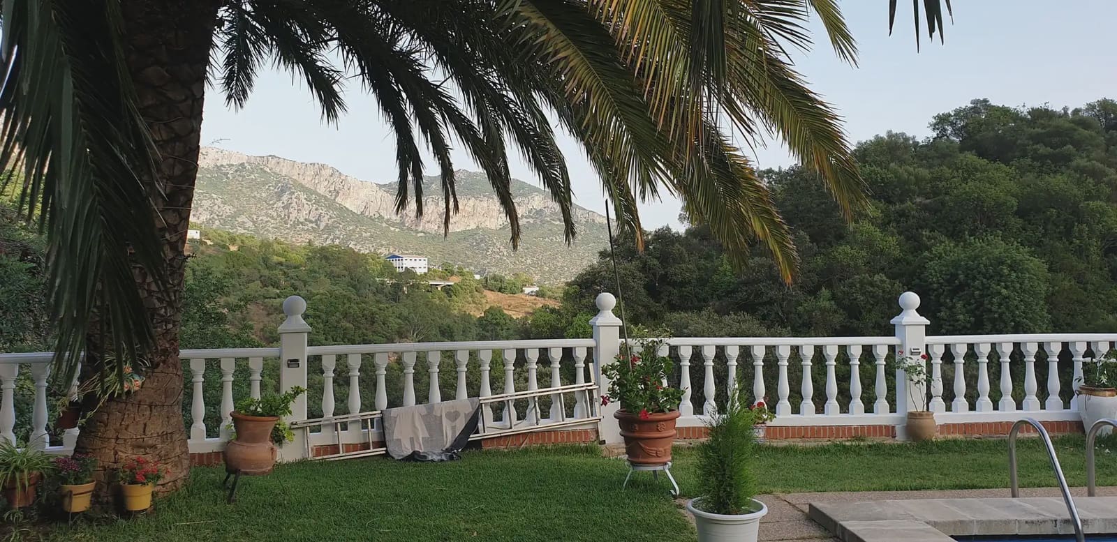 2 soveværelse Finca/Landehus til salg i Benaocaz - € 350.000 (Ref: 10016375)