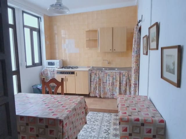 4 soveværelse Byhus til salg i El Bosque - € 175.000 (Ref: 10016383)