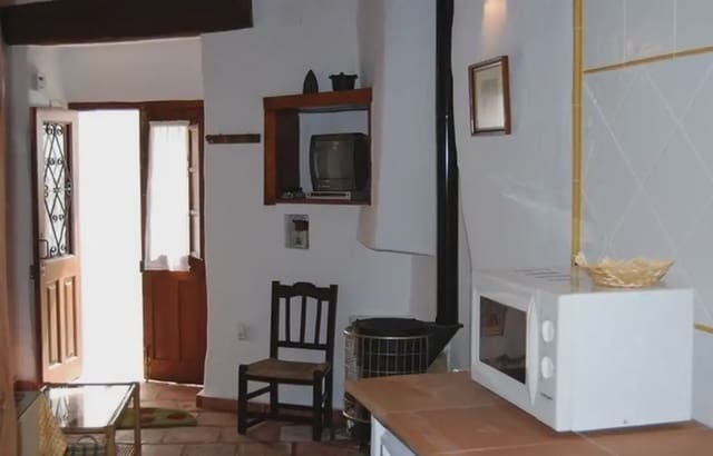 1 slaapkamer Huis te koop in Villaluenga del Rosario - € 85.000 (Ref: 10016386)