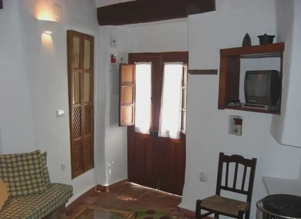 1 slaapkamer Huis te koop in Villaluenga del Rosario - € 85.000 (Ref: 10016386)