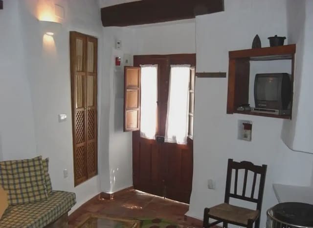 1 slaapkamer Huis te koop in Villaluenga del Rosario - € 85.000 (Ref: 10016386)