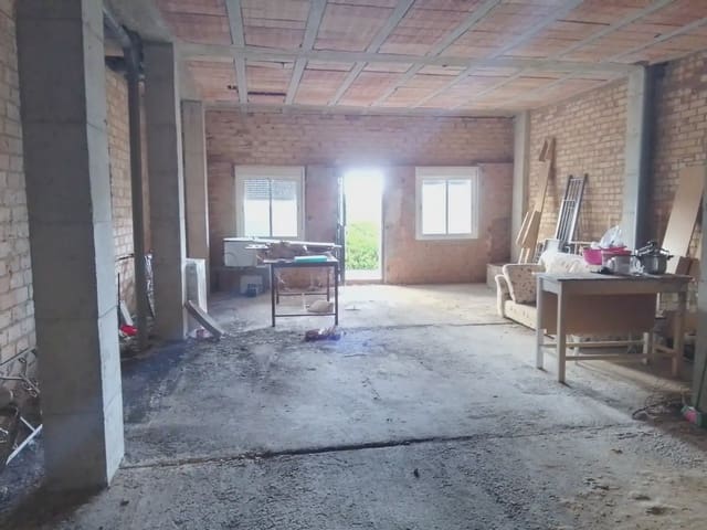 Kommersiell til salgs i Ubrique - € 60 000 (Ref: 10016388)