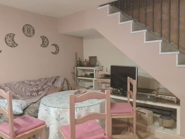5 slaapkamer Huis te koop in Villaluenga del Rosario - € 120.000 (Ref: 10016389)