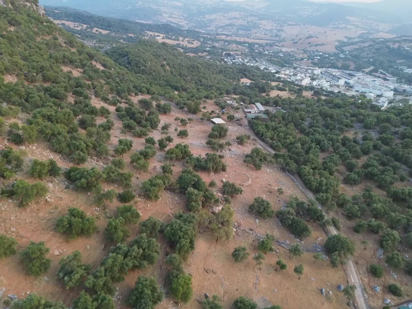 Terreno Não Urbanizado para venda em Ubrique - 450 000 € (Ref: 10016391)