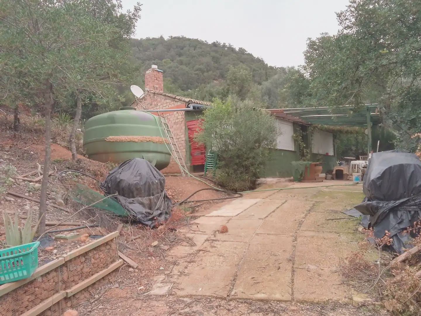 2 soveværelse Finca/Landehus til salg i El Bosque med swimmingpool - € 105.000 (Ref: 10016393)