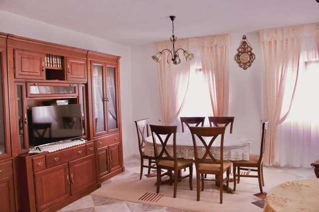 4 soveværelse Finca/Landehus til salg i Benaocaz med swimmingpool - € 360.000 (Ref: 10016396)