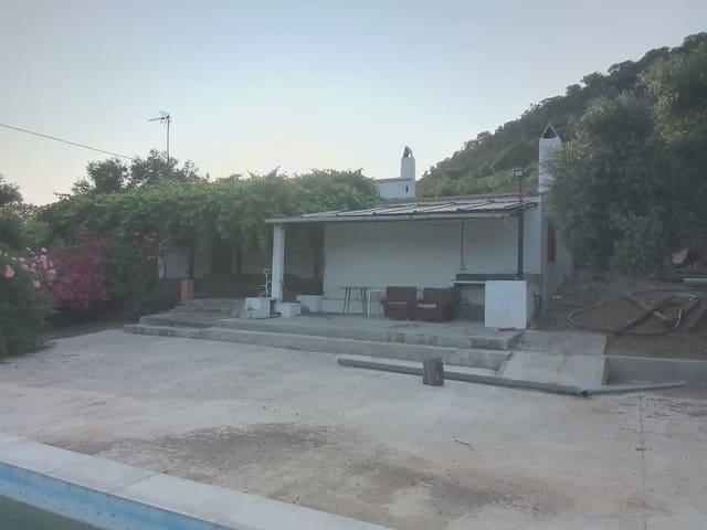 Finca/Casa di Campagna in vendita in Villamartín - 250.000 € (Rif: 10016397)