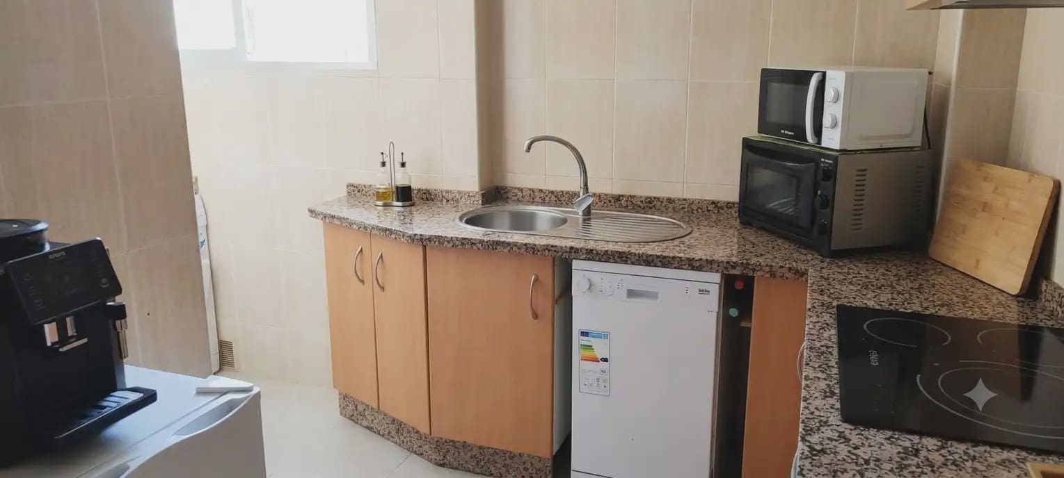 3 soveværelse Lejlighed til salg i Ubrique - € 100.000 (Ref: 10016400)