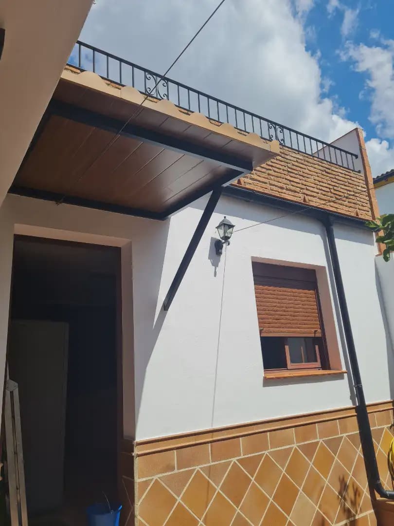 5 soveværelse Byhus til salg i El Bosque med garage - € 320.000 (Ref: 10016402)