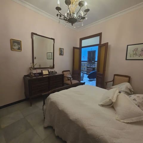 8 chambre Villa/Maison Semi-Mitoyenne à vendre à Ubrique - 350 000 € (Ref: 10016403)