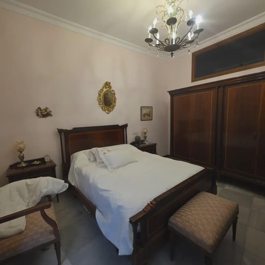 8 chambre Villa/Maison Semi-Mitoyenne à vendre à Ubrique - 350 000 € (Ref: 10016403)