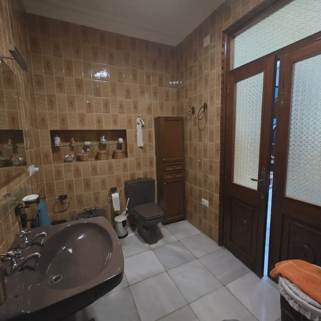8 chambre Villa/Maison Semi-Mitoyenne à vendre à Ubrique - 350 000 € (Ref: 10016403)