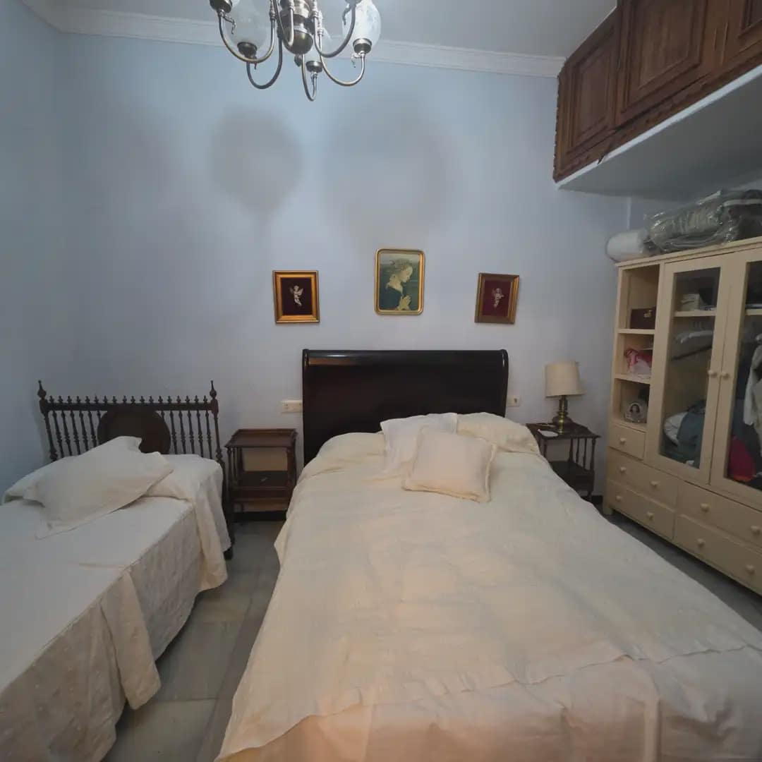 8 chambre Villa/Maison Semi-Mitoyenne à vendre à Ubrique - 350 000 € (Ref: 10016403)