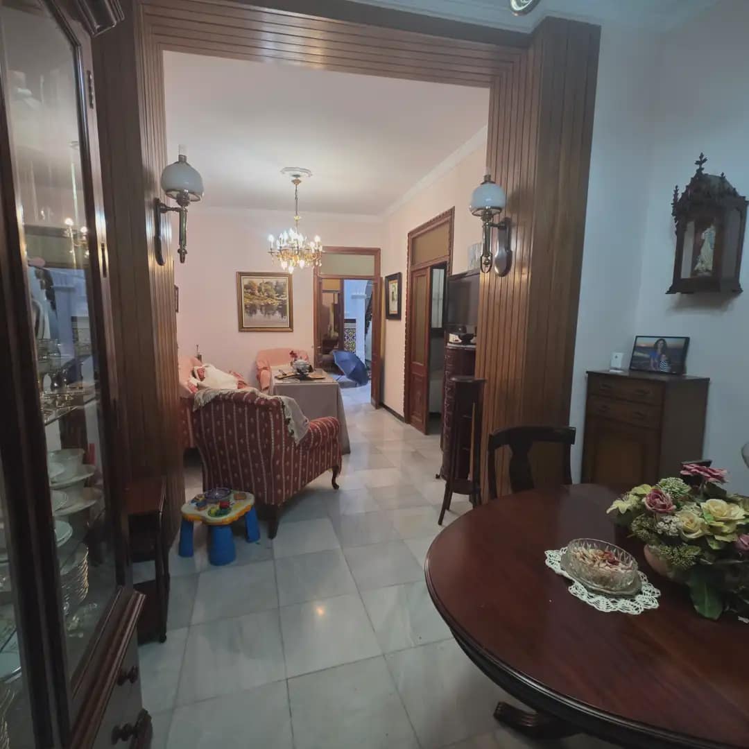 8 chambre Villa/Maison Semi-Mitoyenne à vendre à Ubrique - 350 000 € (Ref: 10016403)