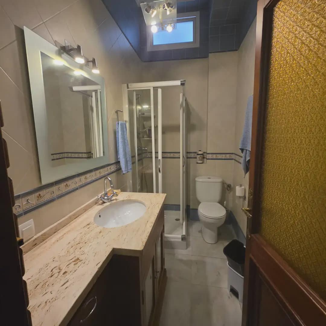 8 chambre Villa/Maison Semi-Mitoyenne à vendre à Ubrique - 350 000 € (Ref: 10016403)