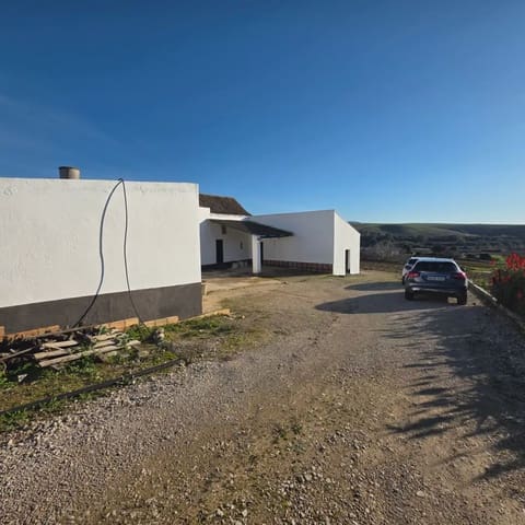 Finca/Landehus til salg i Arcos de la Frontera - € 180.000 (Ref: 10016409)