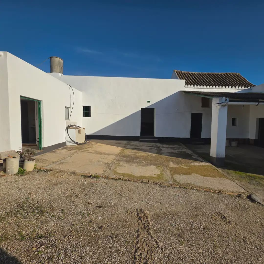 Finca/Landehus til salg i Arcos de la Frontera - € 180.000 (Ref: 10016409)