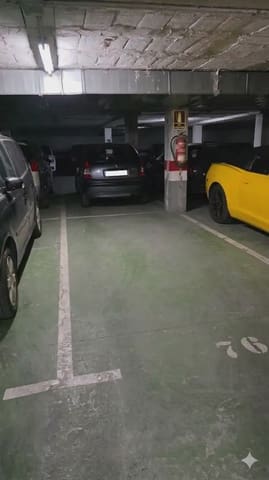 Garage à vendre à Ubrique - 18 000 € (Ref: 10016411)