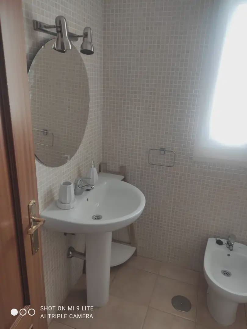 3 soveværelse Lejlighed til salg i Algar - € 80.000 (Ref: 10016416)