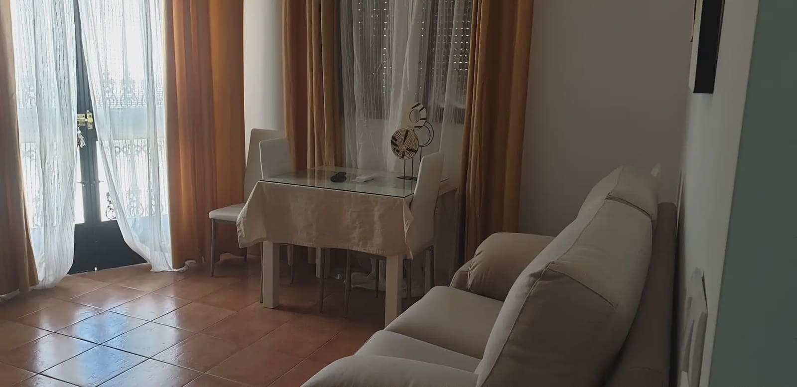 2 soveværelse Lejlighed til leje i Ubrique - € 450 (Ref: 10098855)
