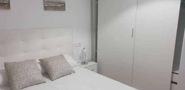 2 Zimmer Wohnung zu vermieten in Ubrique - 450 € (Ref: 10098855)