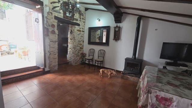 2 slaapkamer Huis te huur in Ubrique - € 500 (Ref: 10106506)