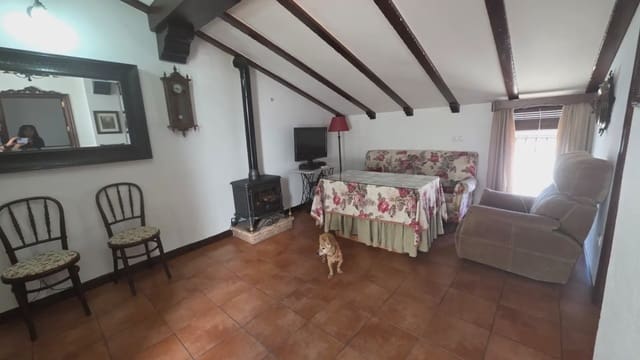 2 slaapkamer Huis te huur in Ubrique - € 500 (Ref: 10106506)