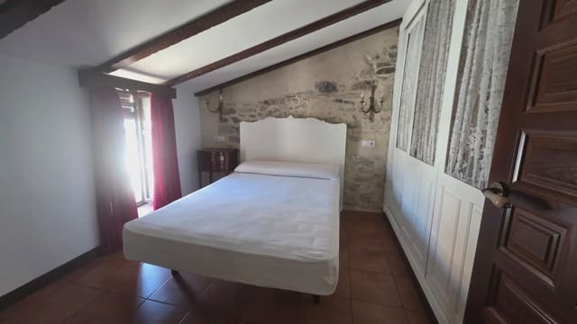 2 slaapkamer Huis te huur in Ubrique - € 500 (Ref: 10106506)