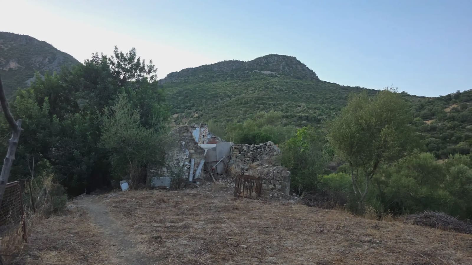 Terreno Não Urbanizado para venda em Ubrique - 125 000 € (Ref: 10130979)