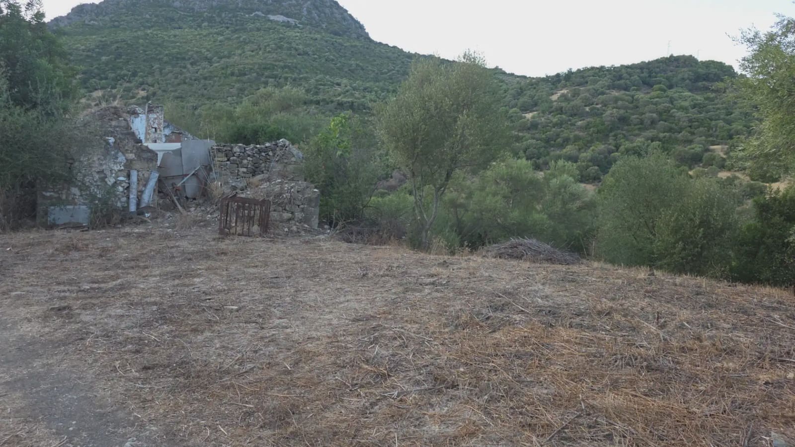 Terreno Não Urbanizado para venda em Ubrique - 125 000 € (Ref: 10130979)
