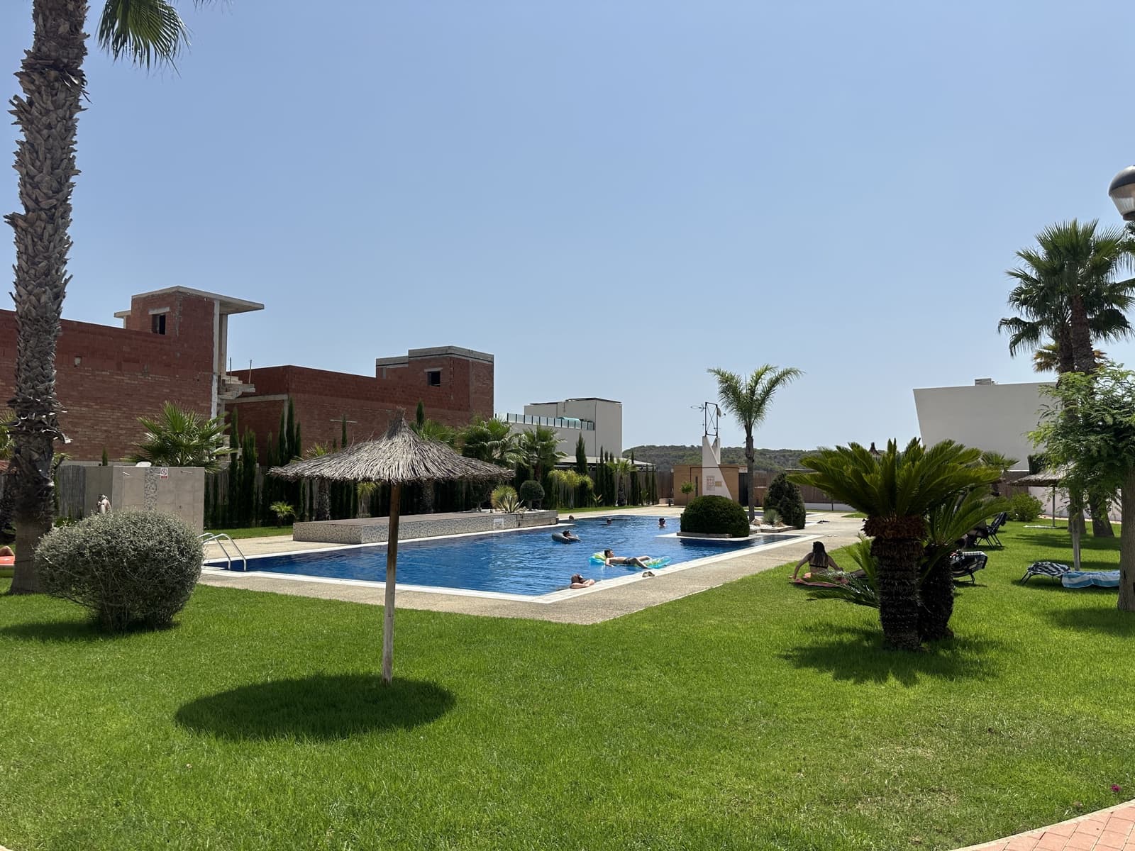 3 bedroom Townhouse for sale in Ciudad Quesada with pool garage - € 370,000 (Ref: 10004690)